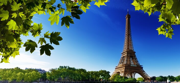 Gloria -Blick auf den Eiffelturm in Paris, Frankreich