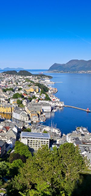 Alesund In Norwegen Auf Einer Kreuzfahrt Entdecken